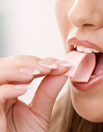 Chewing Gum Associated With Migraines Chewing Gum Associated With Migraines
